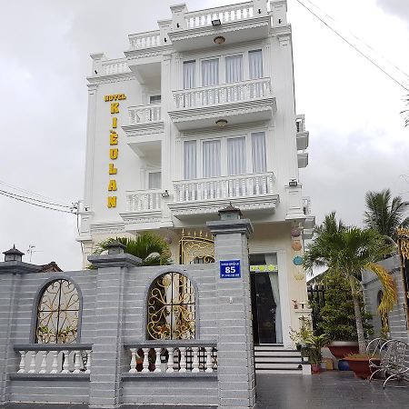 Kieu Lan Hotel Chau Doc Exterior photo